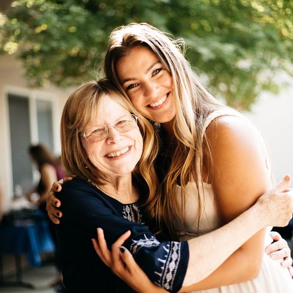 Meet your Posher, Summer - Picture 1 of 1